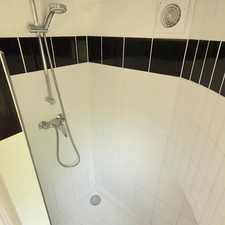 Bed & Breakfast Sur L Eau - Peniche 16eme Paris