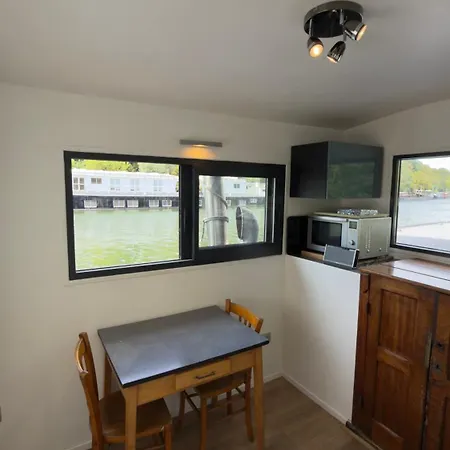 Bed & Breakfast Sur L Eau - Peniche 16eme Paris